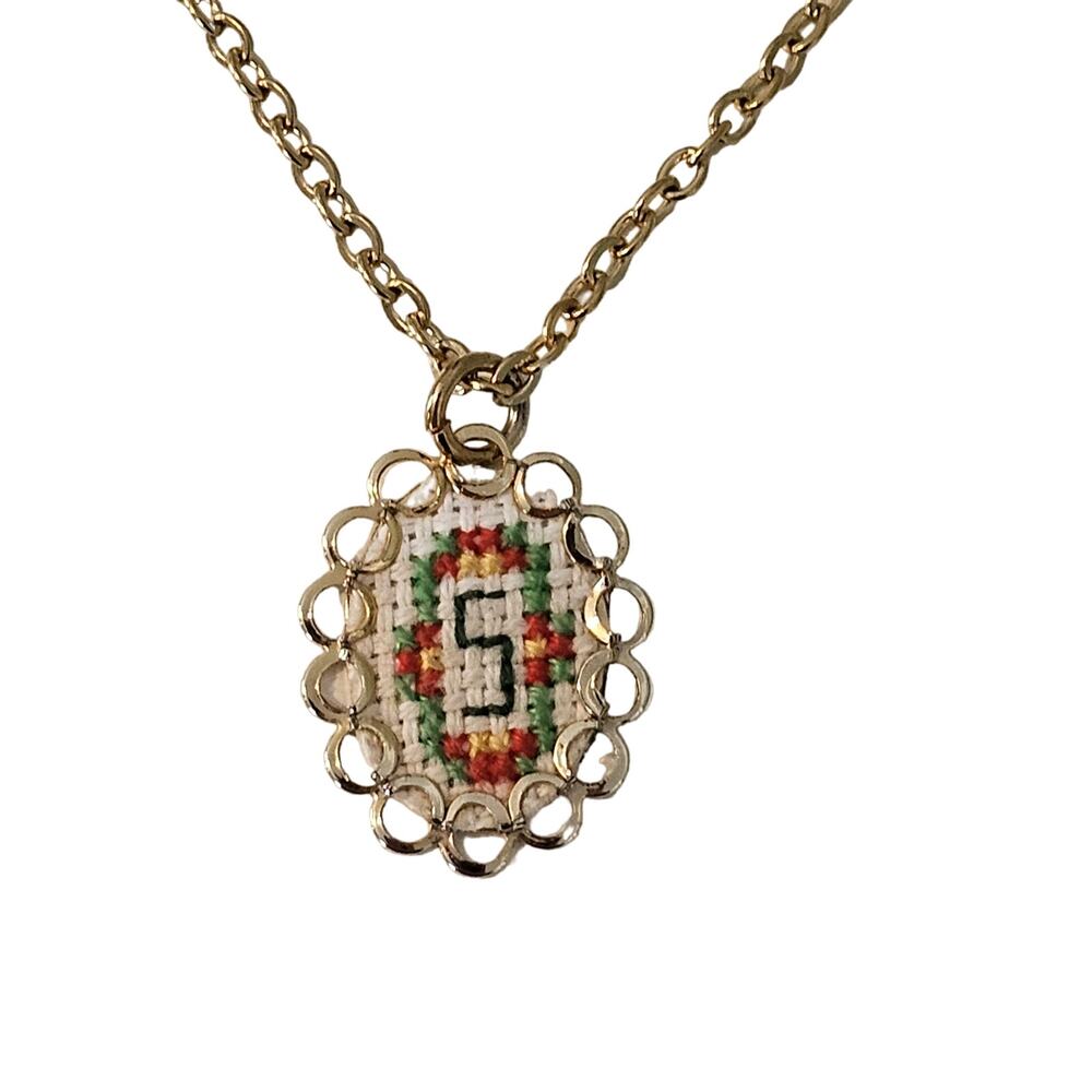 Vintage Needlepoint Letter S Monogram Gold Necklace